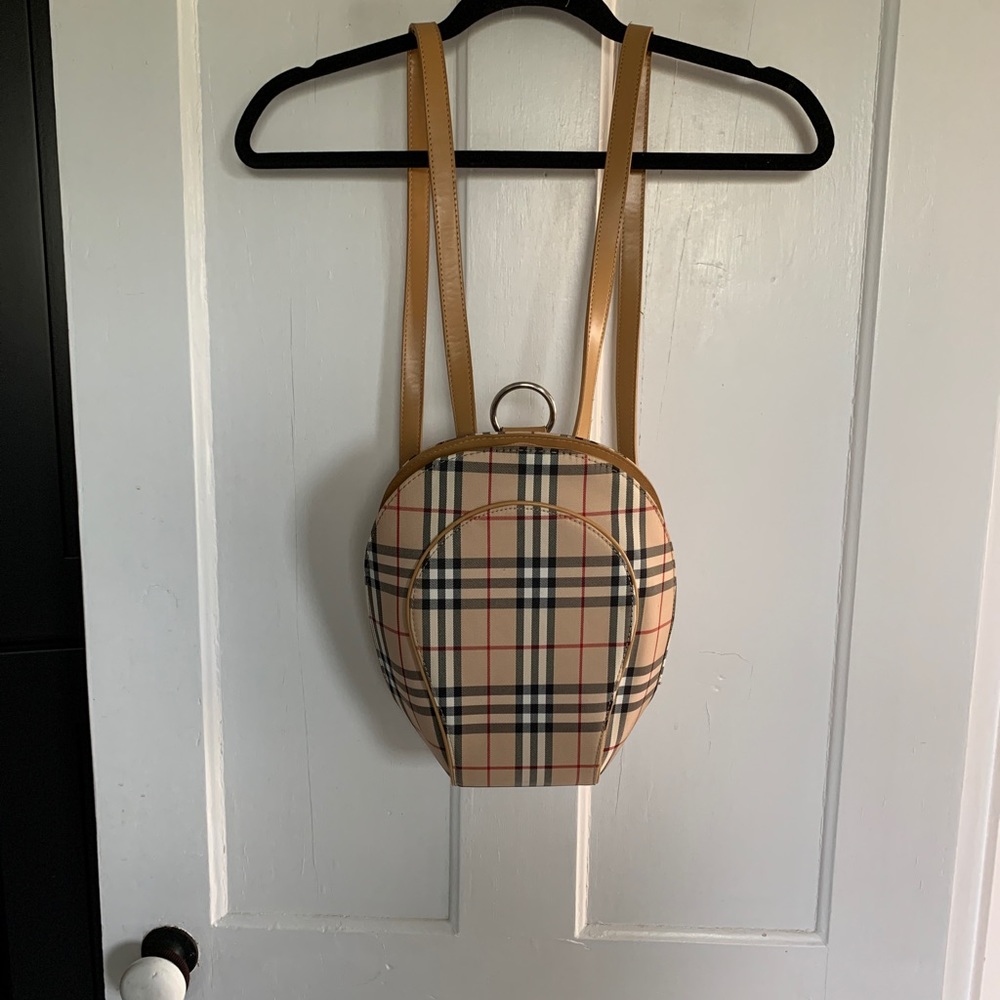 Elegant Checkered Women's Backpack